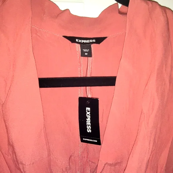 Top - Picture 2 of 2